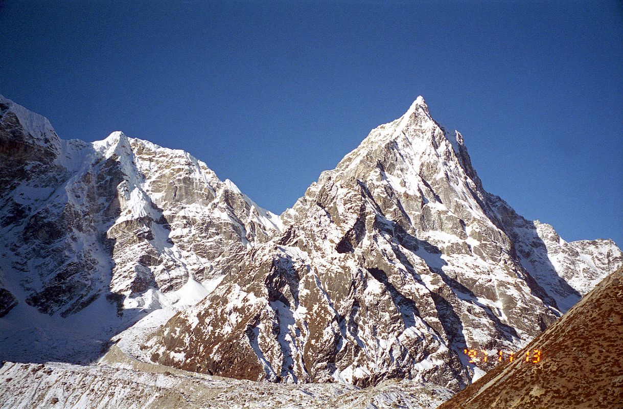 06 Cholatse Early Morning From Dughla
